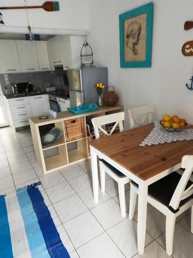 Villa Spiti Ostria à Aigio Extérieur photo