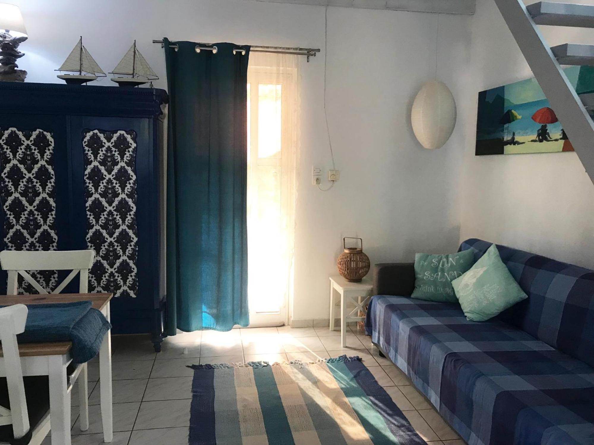 Villa Spiti Ostria à Aigio Extérieur photo